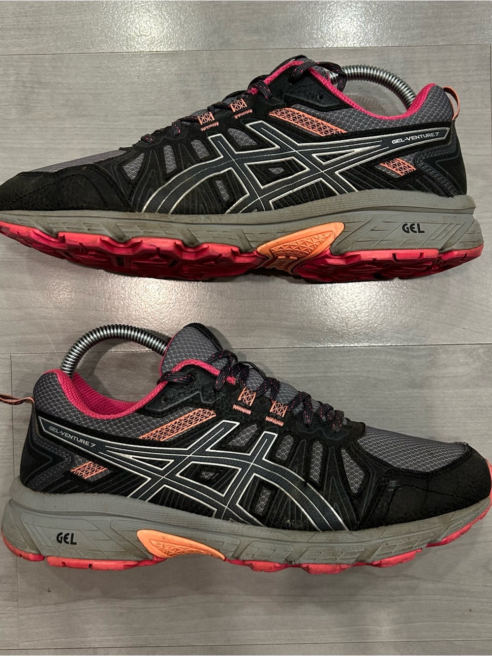 ASICS Gel-Venture 7 Women's Size 9 Wide Trail Running Shoes Gray Pink 1012A477